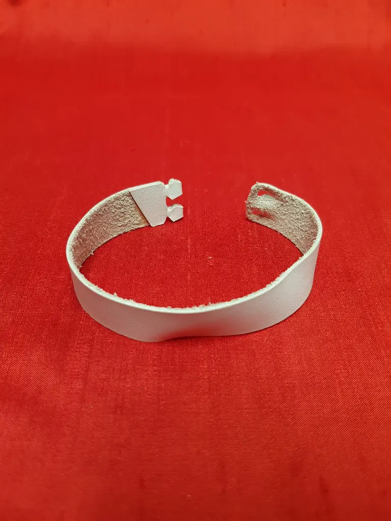 Bracelet cuir simple gris clair