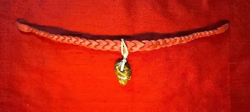 Collier "Dent de loupe"